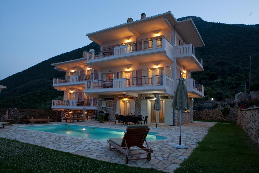 Villa Aeropi Никиана Екстериор снимка